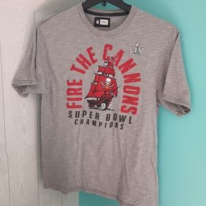 NFL Tampa Bay Buccaneers Superbowl T Shirt Size Large
